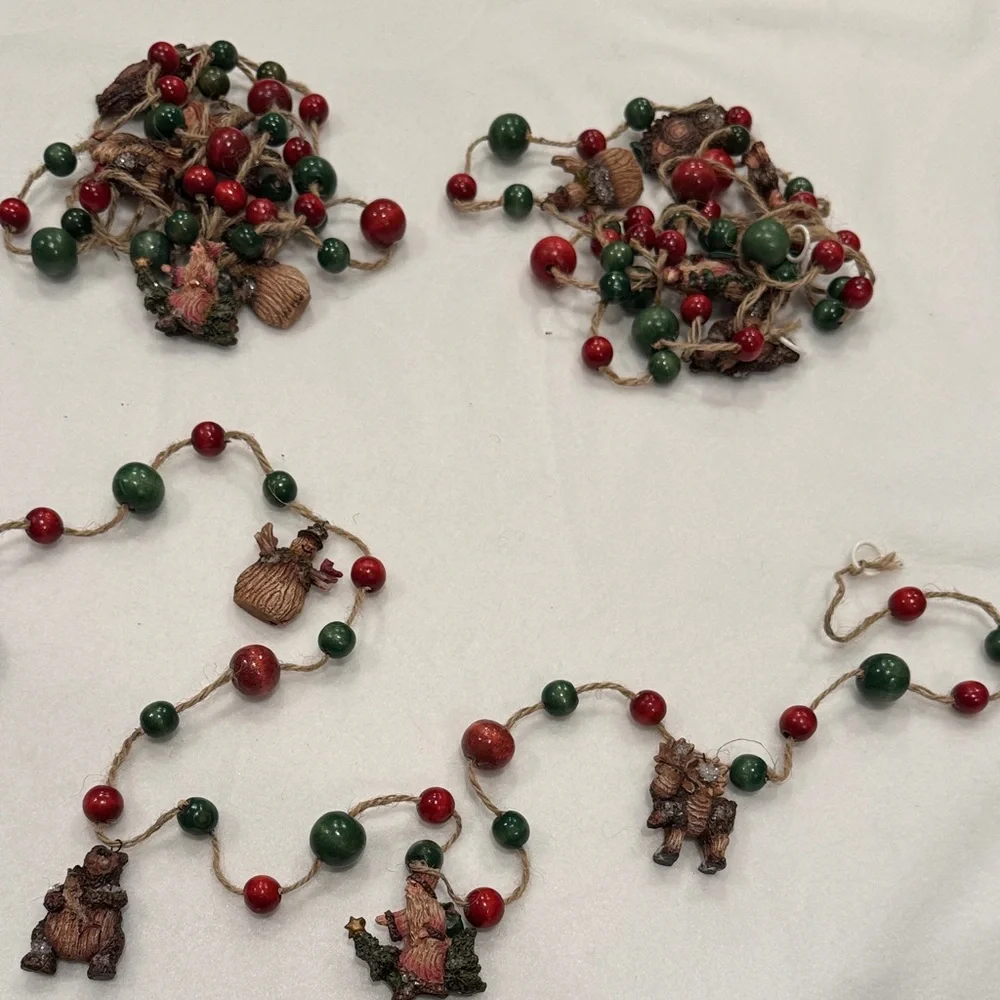 Vintage Red and Green Beaded Garland with Wooden Figures